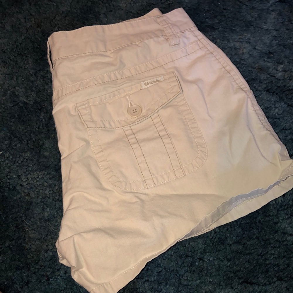 khaki shorts